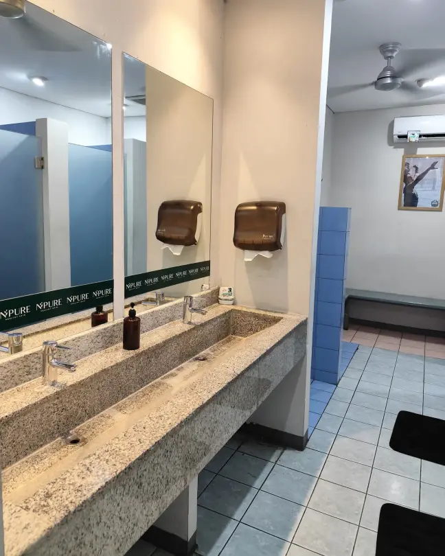 Changing room basins